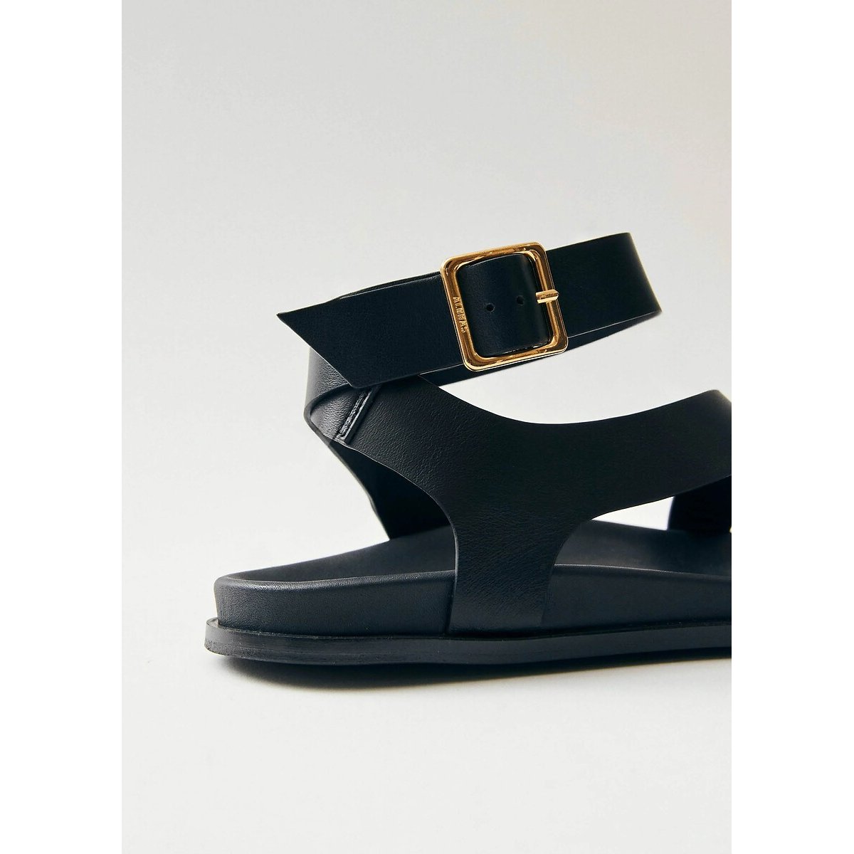 Sandales en cuir Myles, passe-doigt noir, ALOHAS