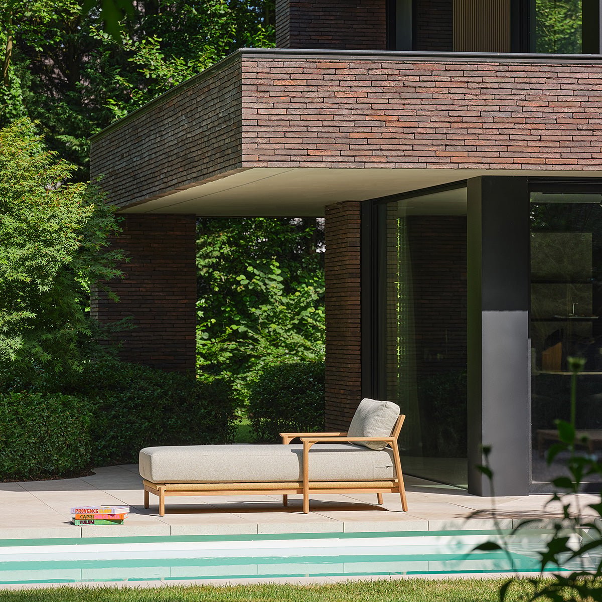Bain de soleil en teck avec coussins gris chiné  PIANA gris_chine, BERAH GETAH