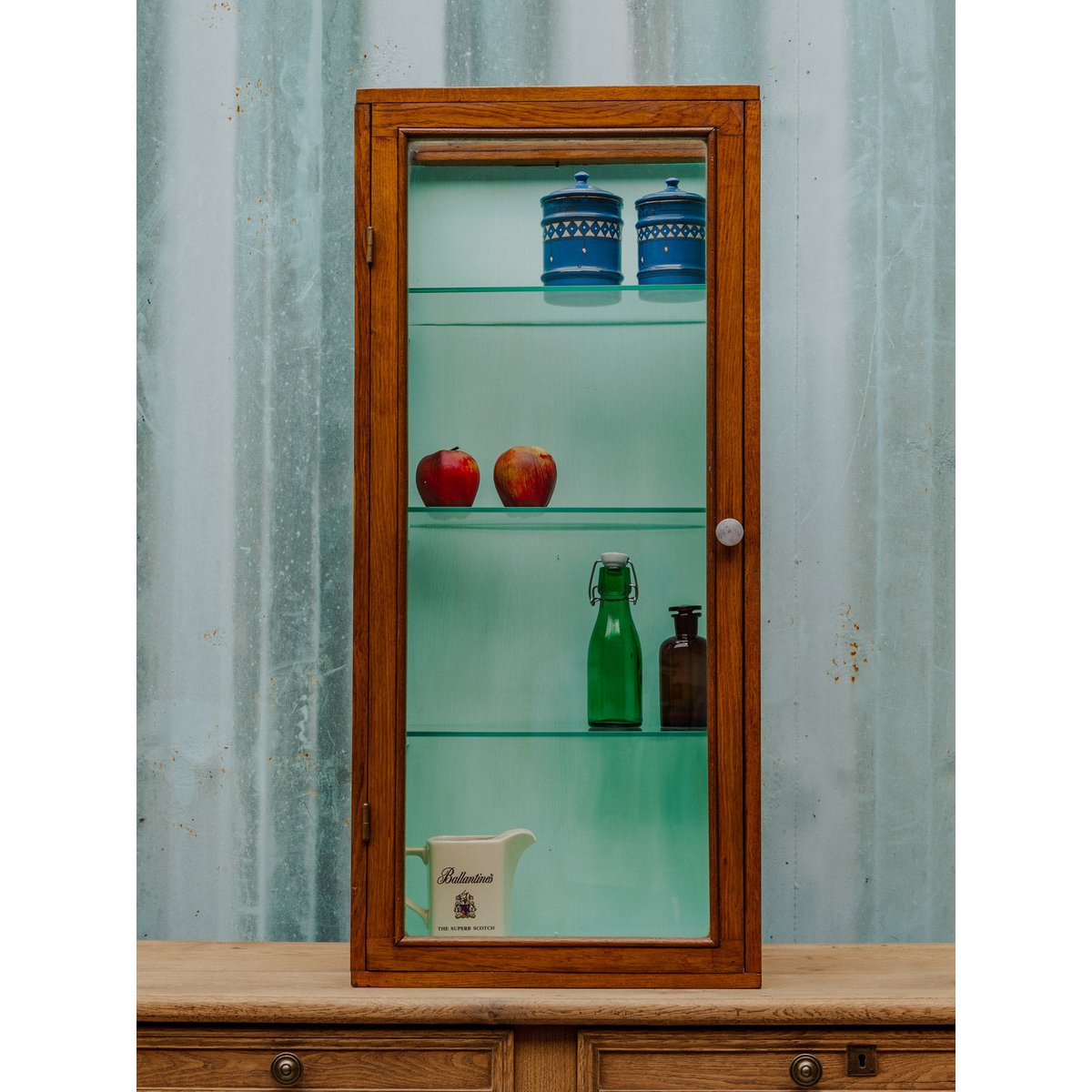 Petite vitrine en bois Victoria N°237 - Bon état vert, DEBONGOUT