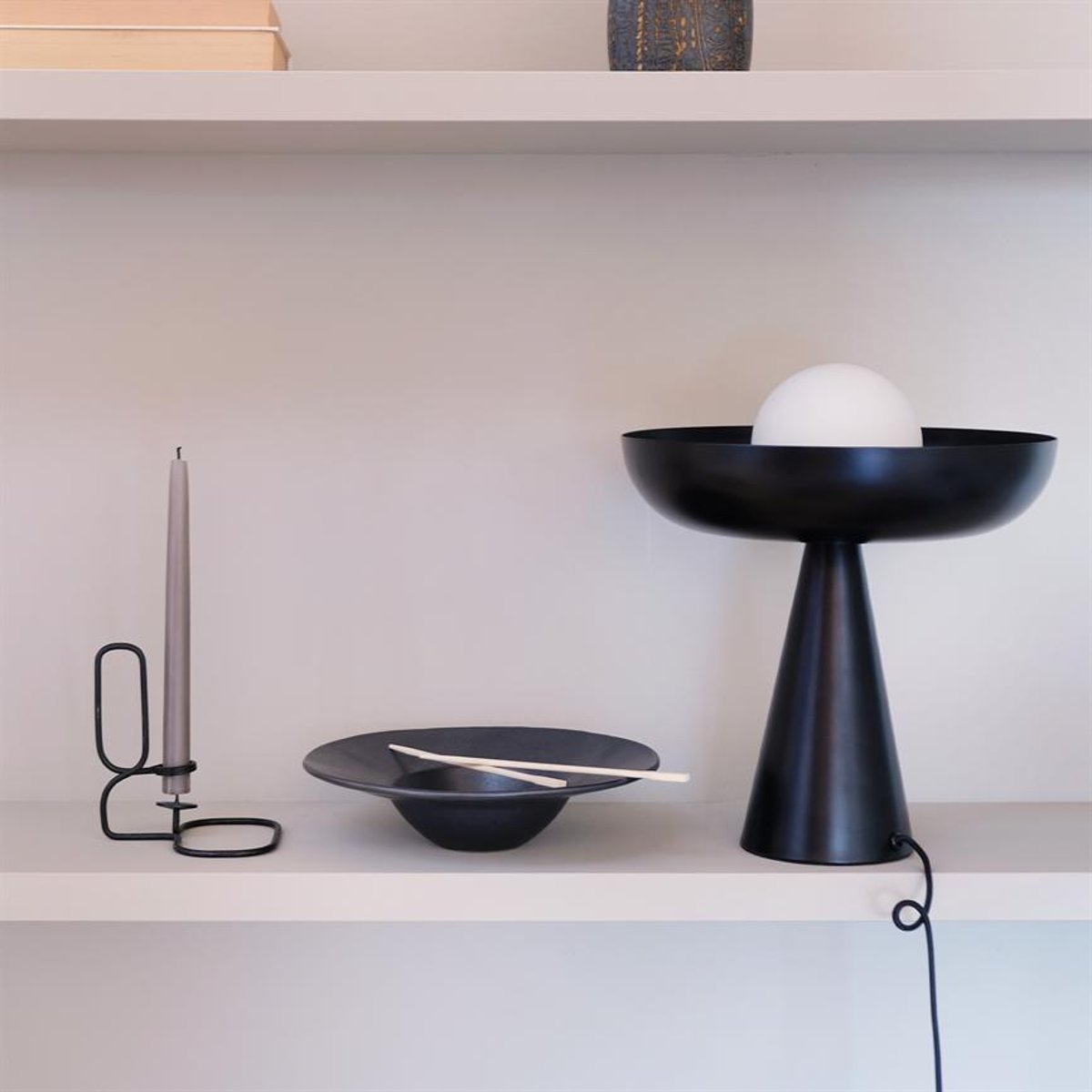Lampe à poser en Métal et verre AVA noir, DYBERG LARSEN