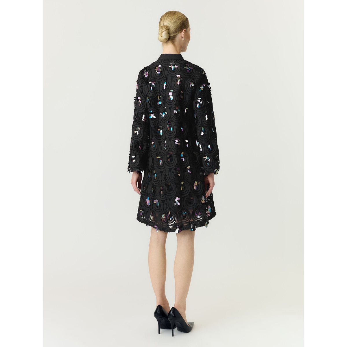 Mini-Robe black, YAS