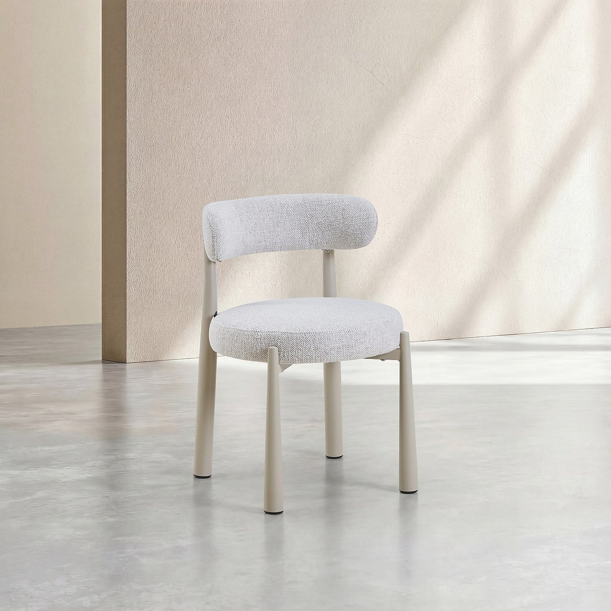 Lot de 2 chaises en tissu et métal crème BRYNE ivoire, HABITAT