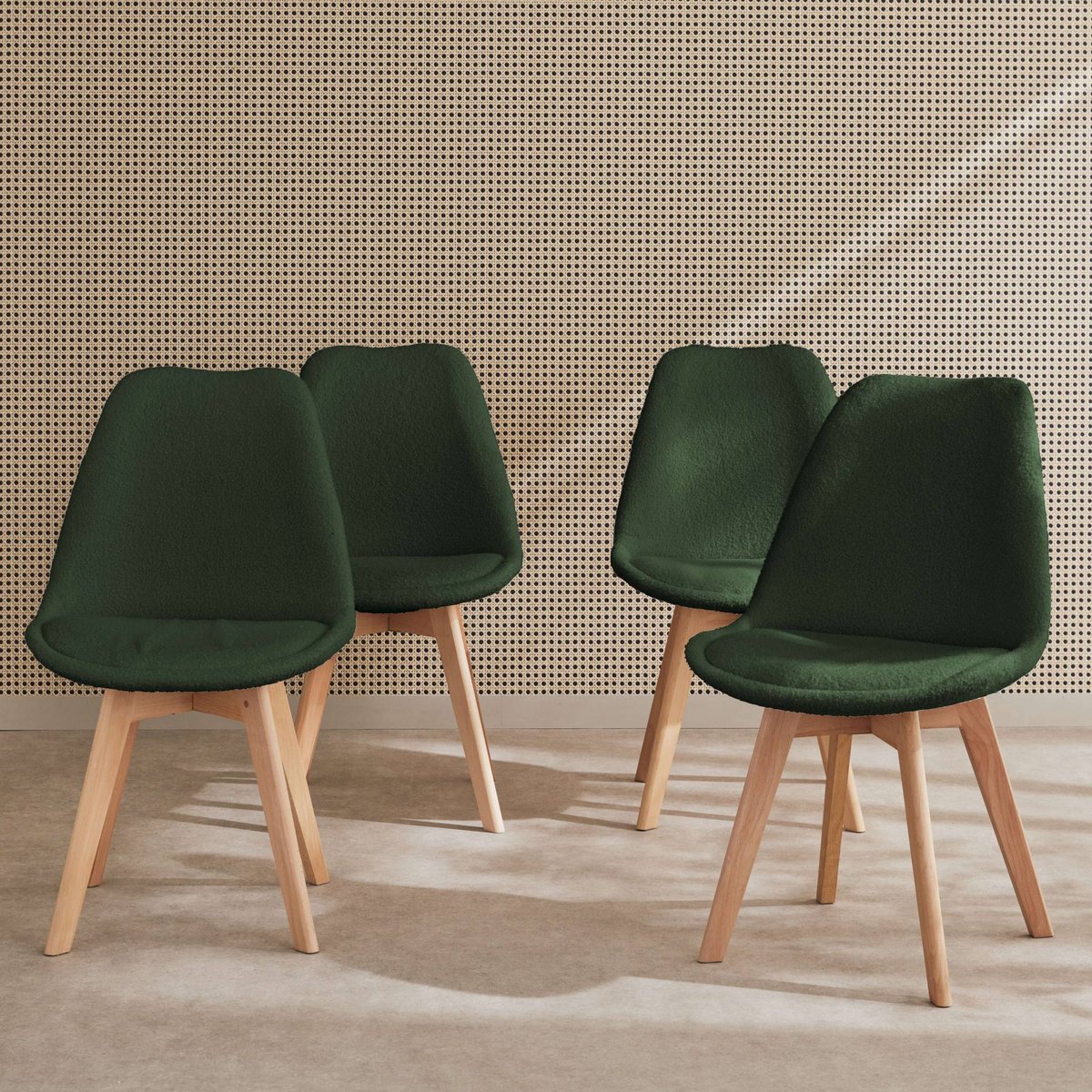 Chaise scandinave bois de hêtre et bouclette (lot de 4) NILS taupe, SWEEEK