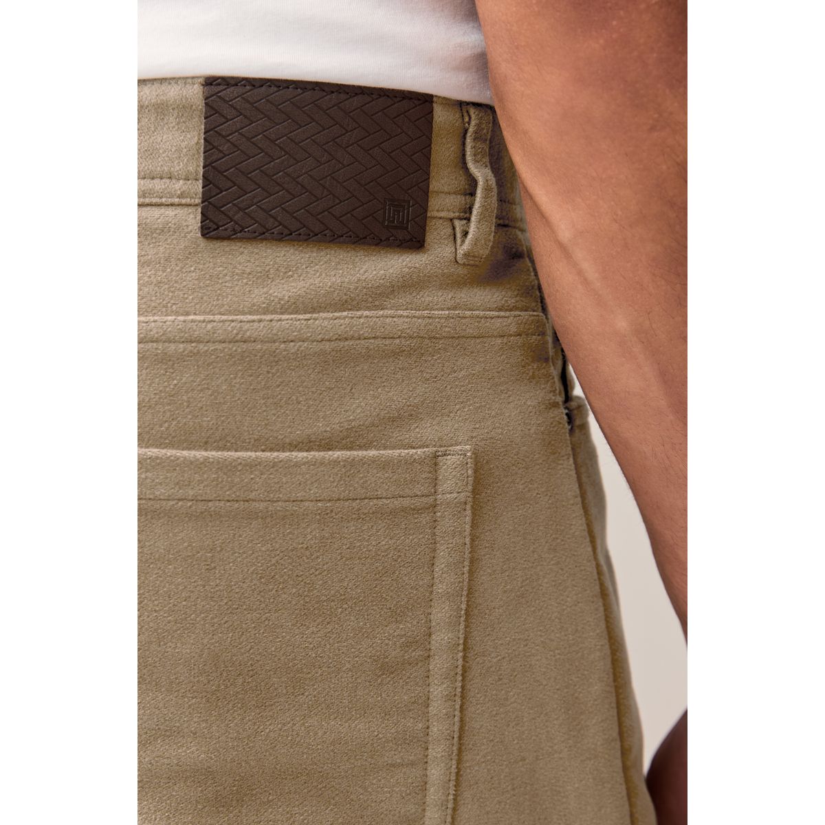 Pantalon chino droit grège, NEXT