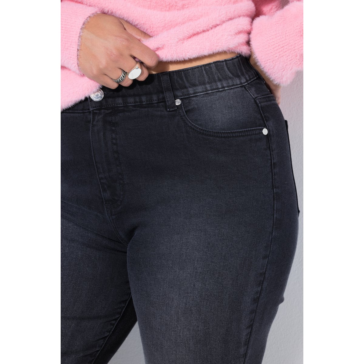 Pull coupe Boxy, maille bouclée rose mat, STUDIO UNTOLD