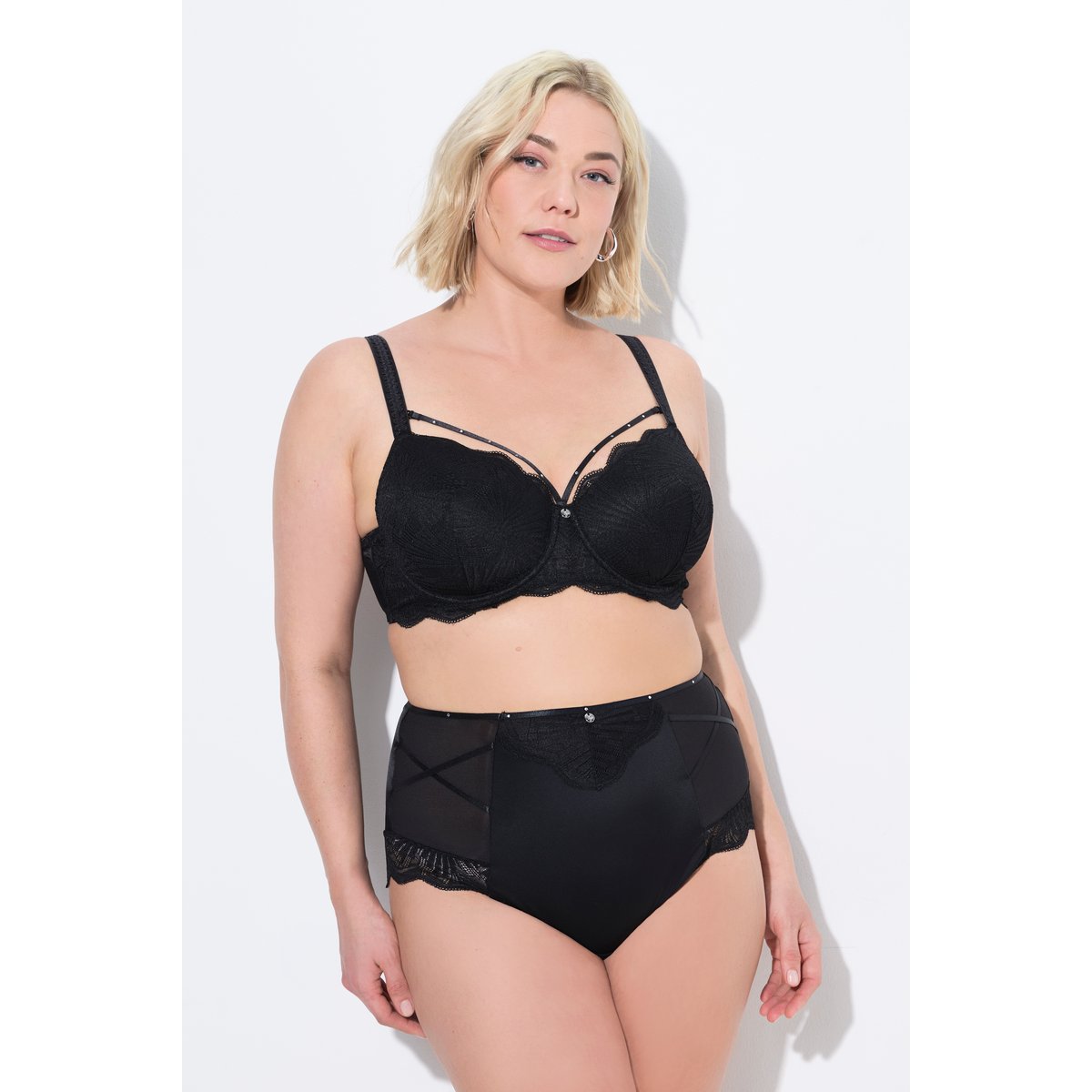 Soutien-gorge à armatures et bonnets noir, ULLA POPKEN