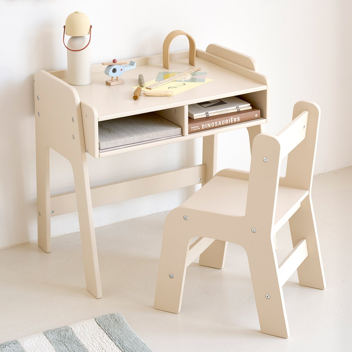 Bureau enfant et sa chaise «Lune» PA_LUNE beige, PETITE AMELIE