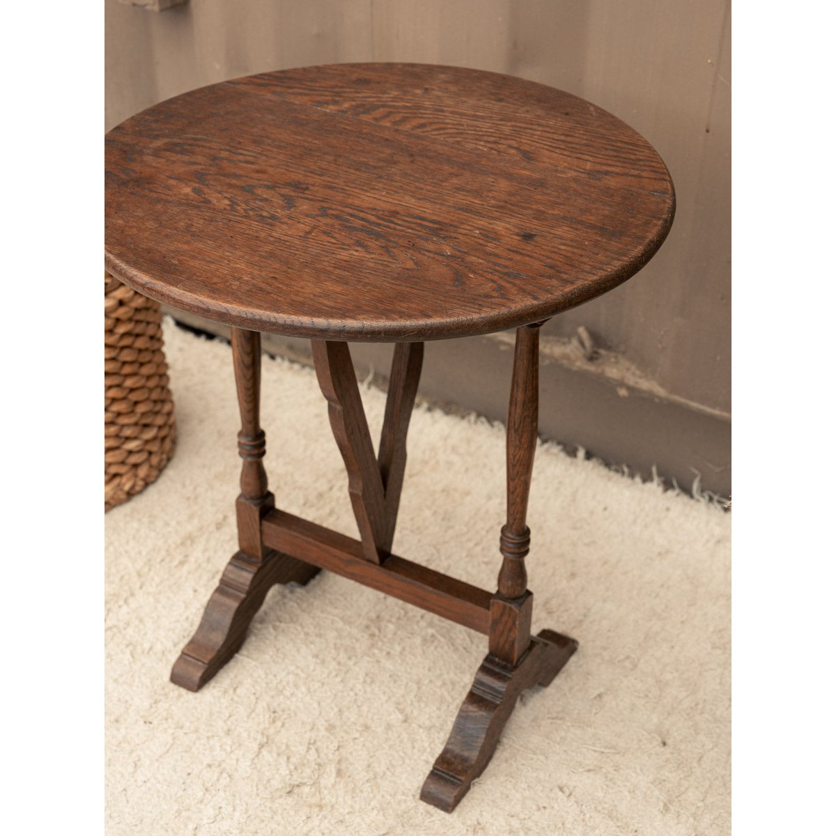Table d'appoint en bois Francine N°1617 - Bon état bois foncé, DEBONGOUT