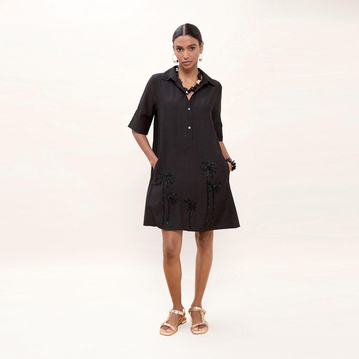 Robe chemise courte brodée noir, LOLA CASADEMUNT