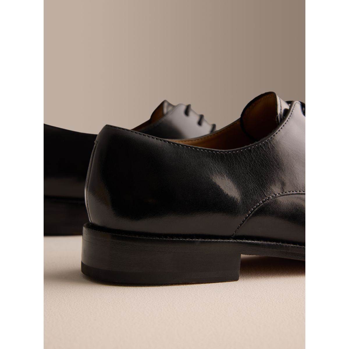 Chaussures derby avec semelle en cuir signature noir, NEXT