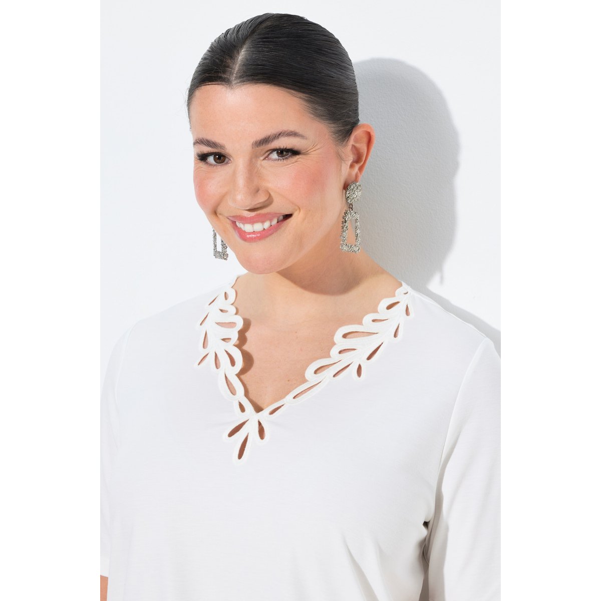 T-shirt avec broderies blanc neige, ULLA POPKEN
