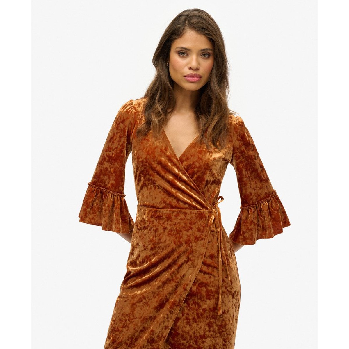Robe portefeuille mi-longue en velours à manches courtes marron tabac, SUPERDRY