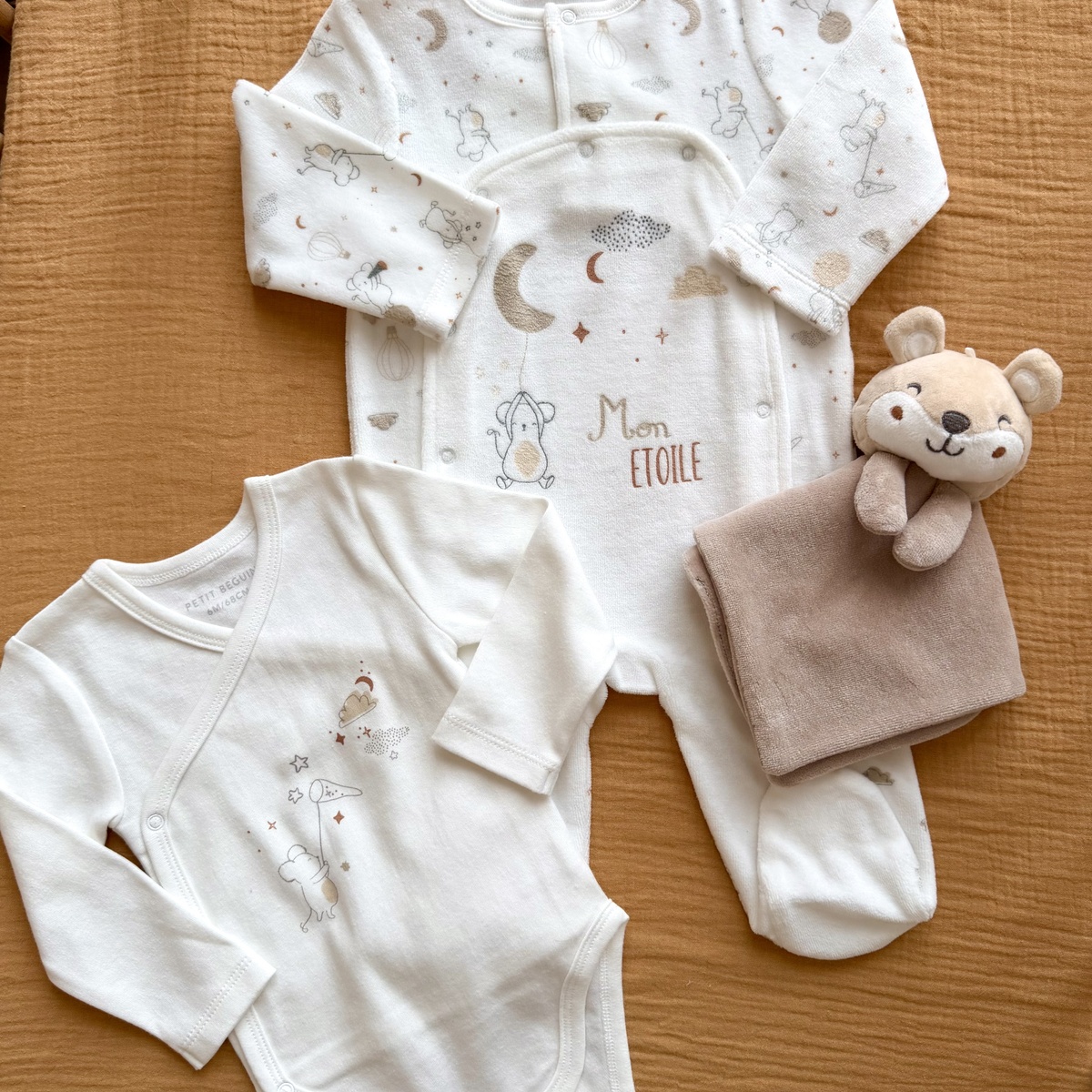 Kit naissance 3 pièces pyjama, body et doudou bébé Eliah ecru, PETIT BEGUIN