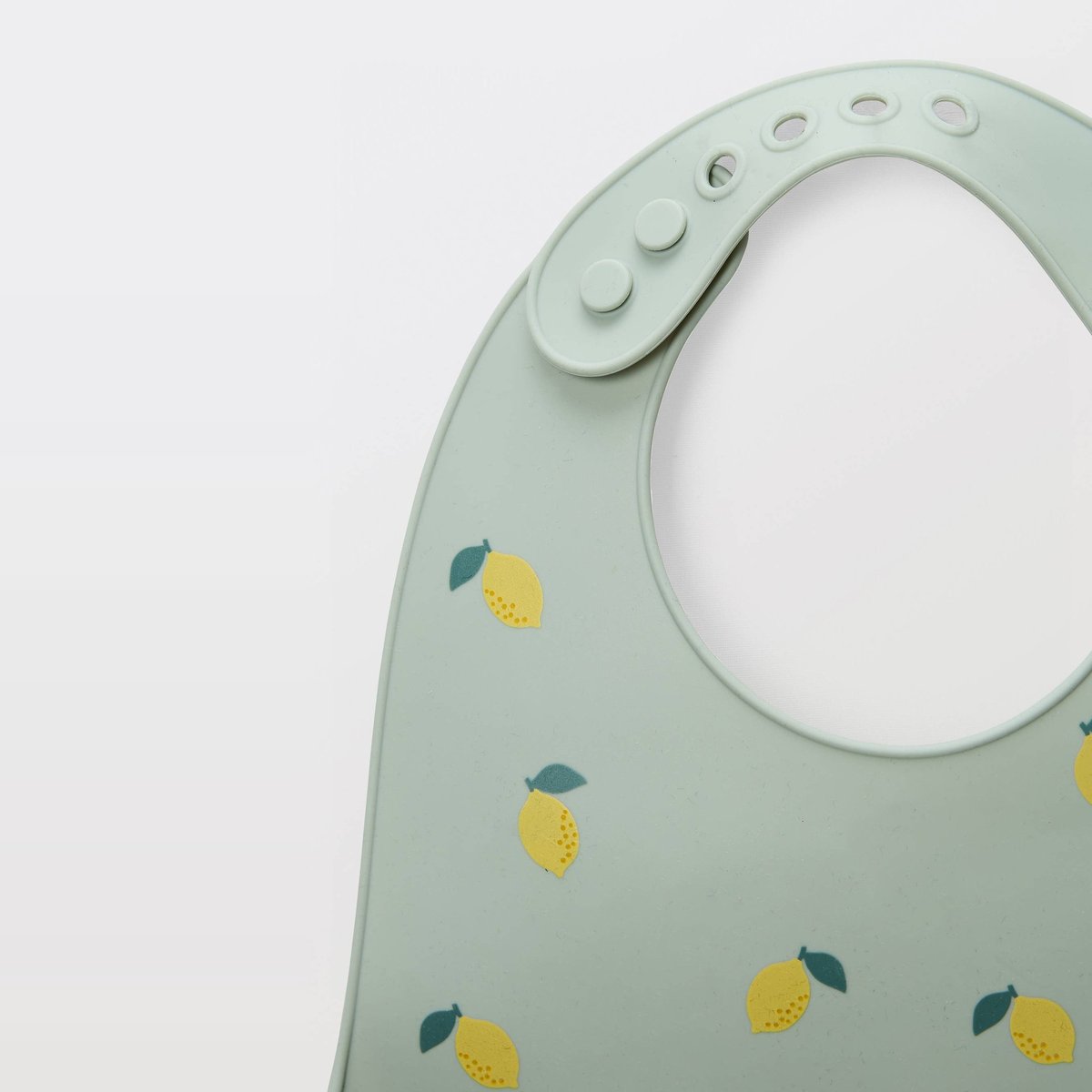 Bavoir en silicone à poche récupératrice sauge, BOUT'CHOU