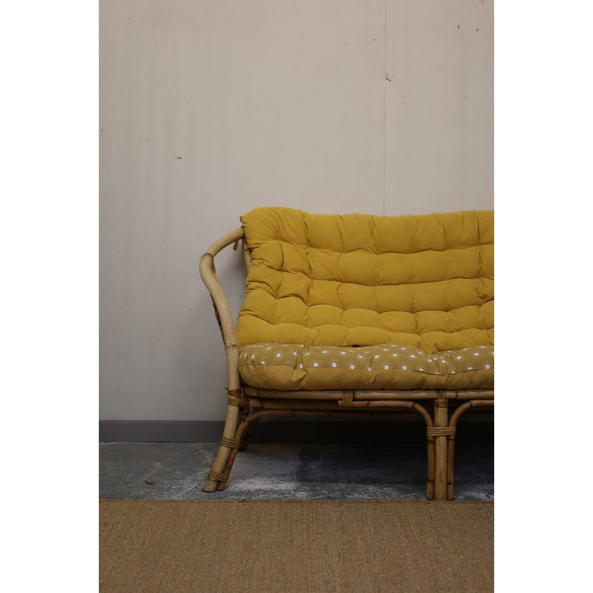 Banquette en rotin Martine N°33 - Bon état bois clair, DEBONGOUT