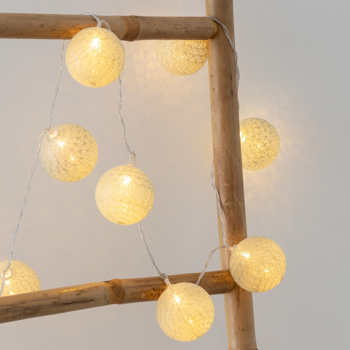 Guirlande LED 10 boules vert cèdre, ATMOSPHERA