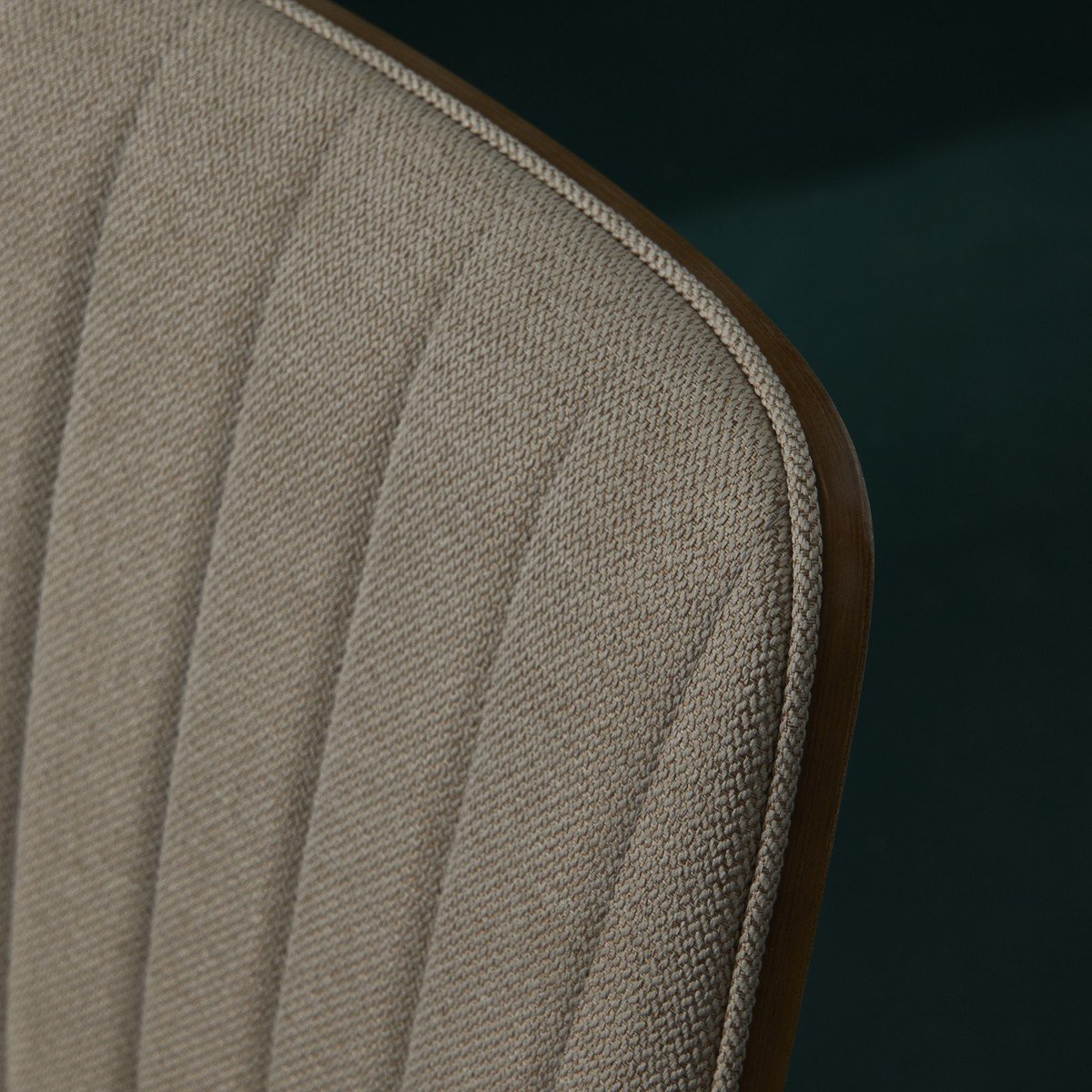 Lot de 2 chaises en tissu matelassé GISELLE beige, SIGNATURE