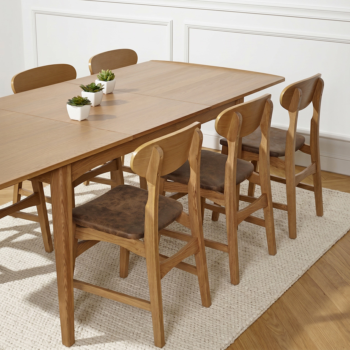 Table rectangulaire en chêne 1 rallonge 6/8 couverts DALHIA beige, ROBIN DES BOIS