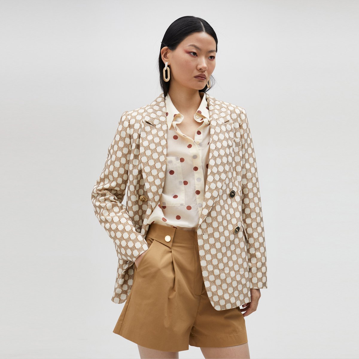 Blazer à manches longues avec col à revers marron clair, LOLA CASADEMUNT