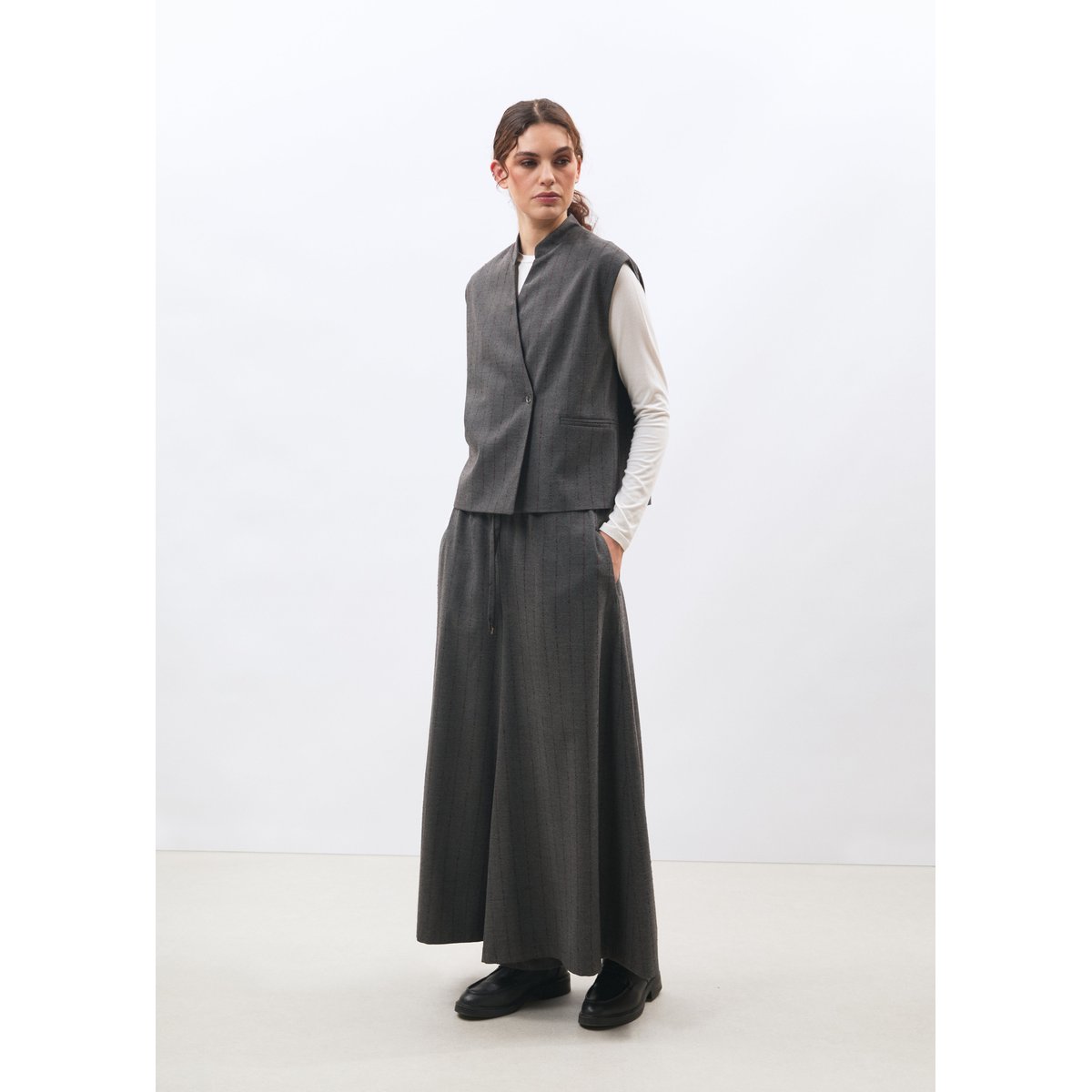 Veste sans manches en flanelle rayée anthracite/bordeaux, HUMILITY