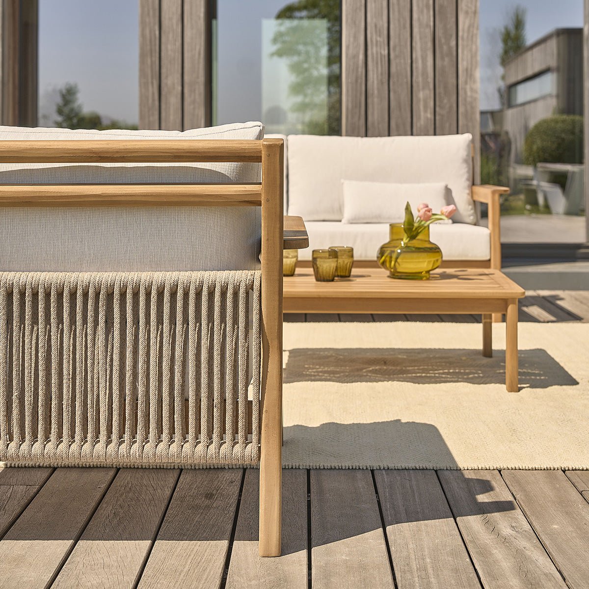 Fauteuil de jardin en teck massif avec coussins MAORA light_grey, BERAH GETAH