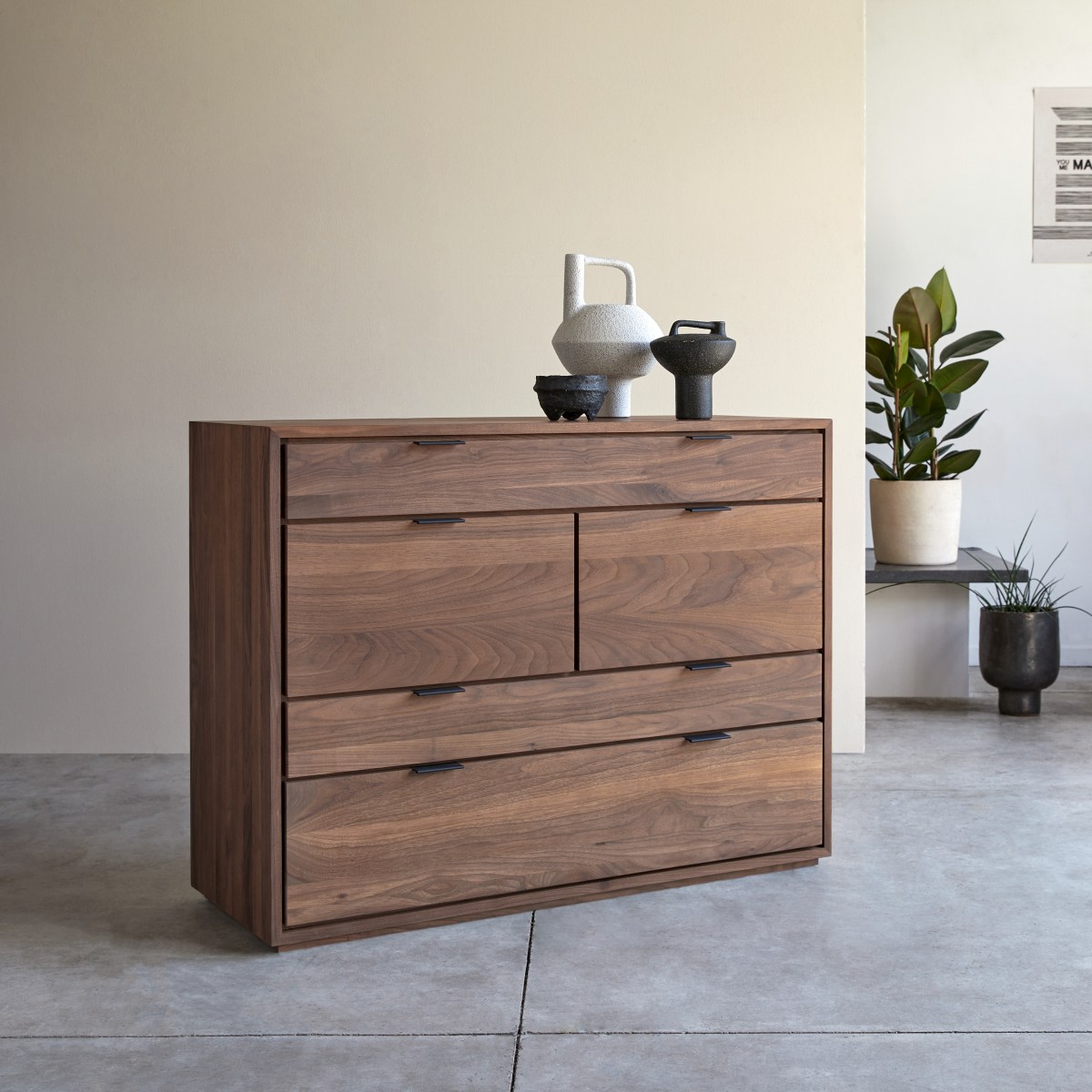 Commode en Noyer massif, SENSON marron, TIKAMOON