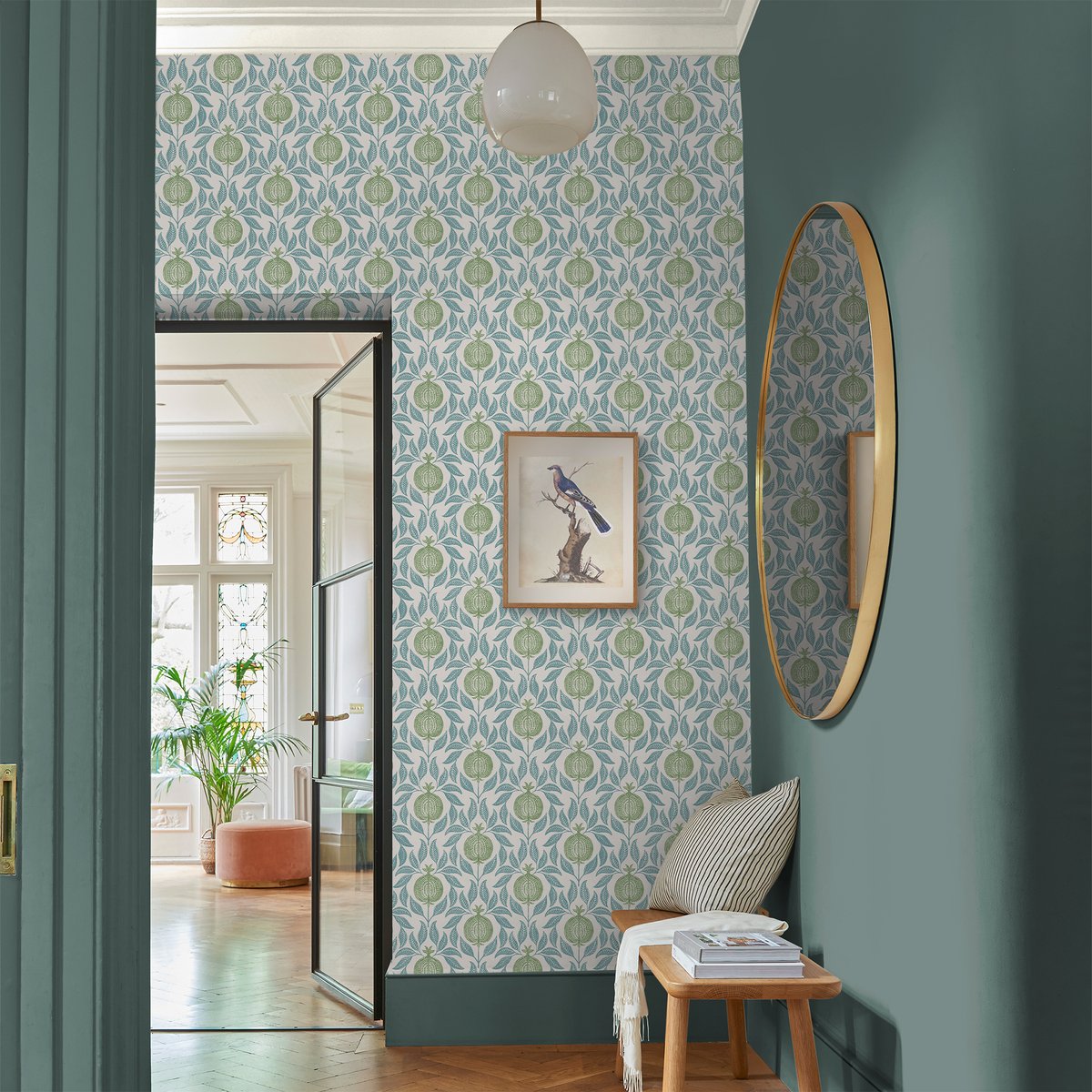Papier peint Fruits de grenade vert bleu sur fond clair, GRAHAM ET BROWN