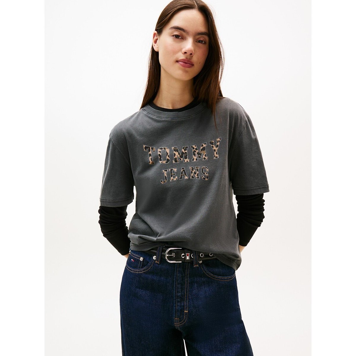 T-shirt manches courtes col rond noir/léopard, TOMMY JEANS