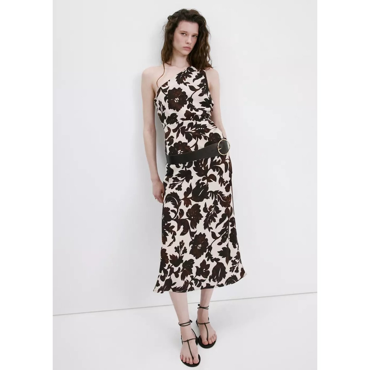 Robe asymétrique imprimé fleuri marron, MANGO
