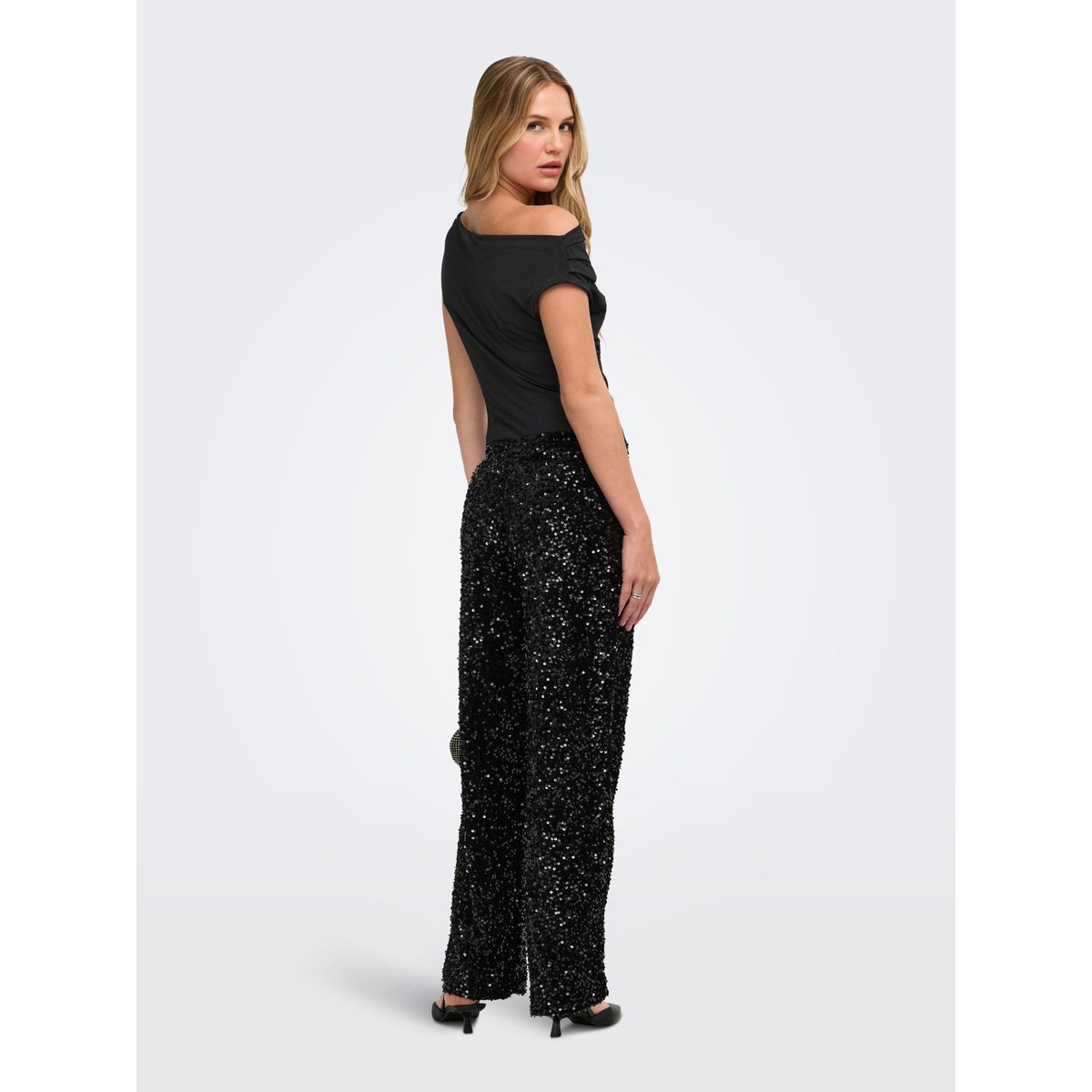 Top Asymétrique black 1, JDY