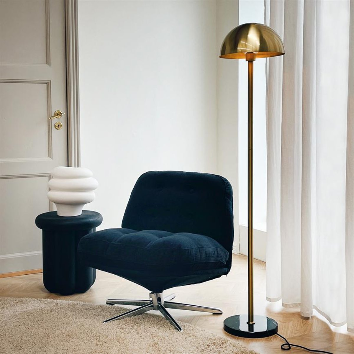 Lampadaire en Métal brass/marble Menton brass, DYBERG LARSEN