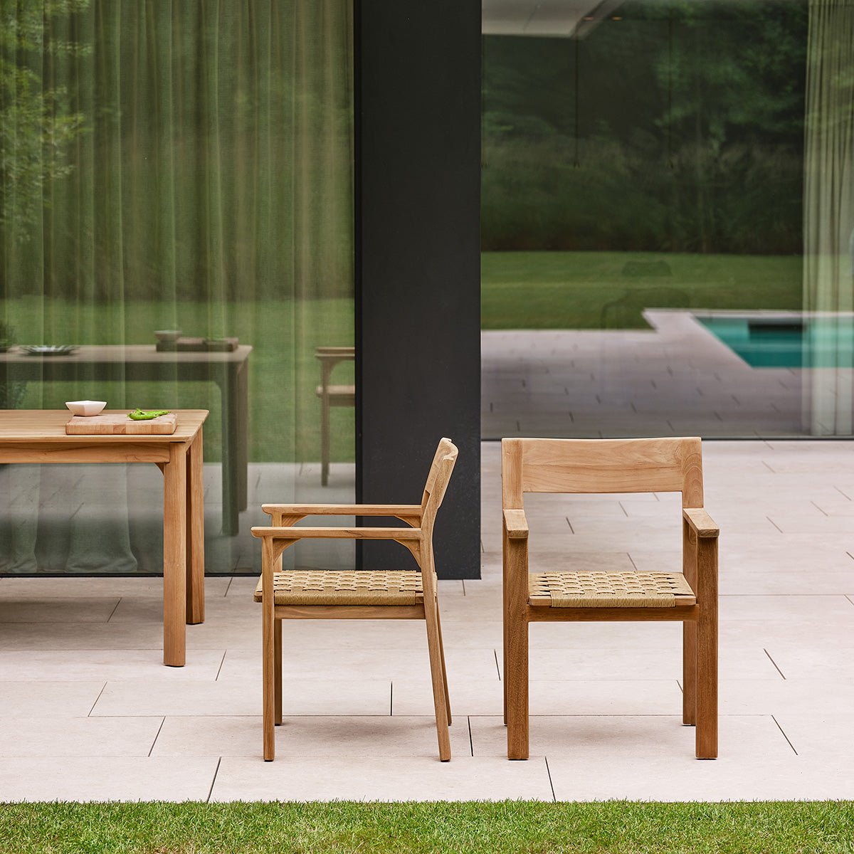 Lot de 2 fauteuils de jardin en teck et rotin  PIANA naturel, BERAH GETAH