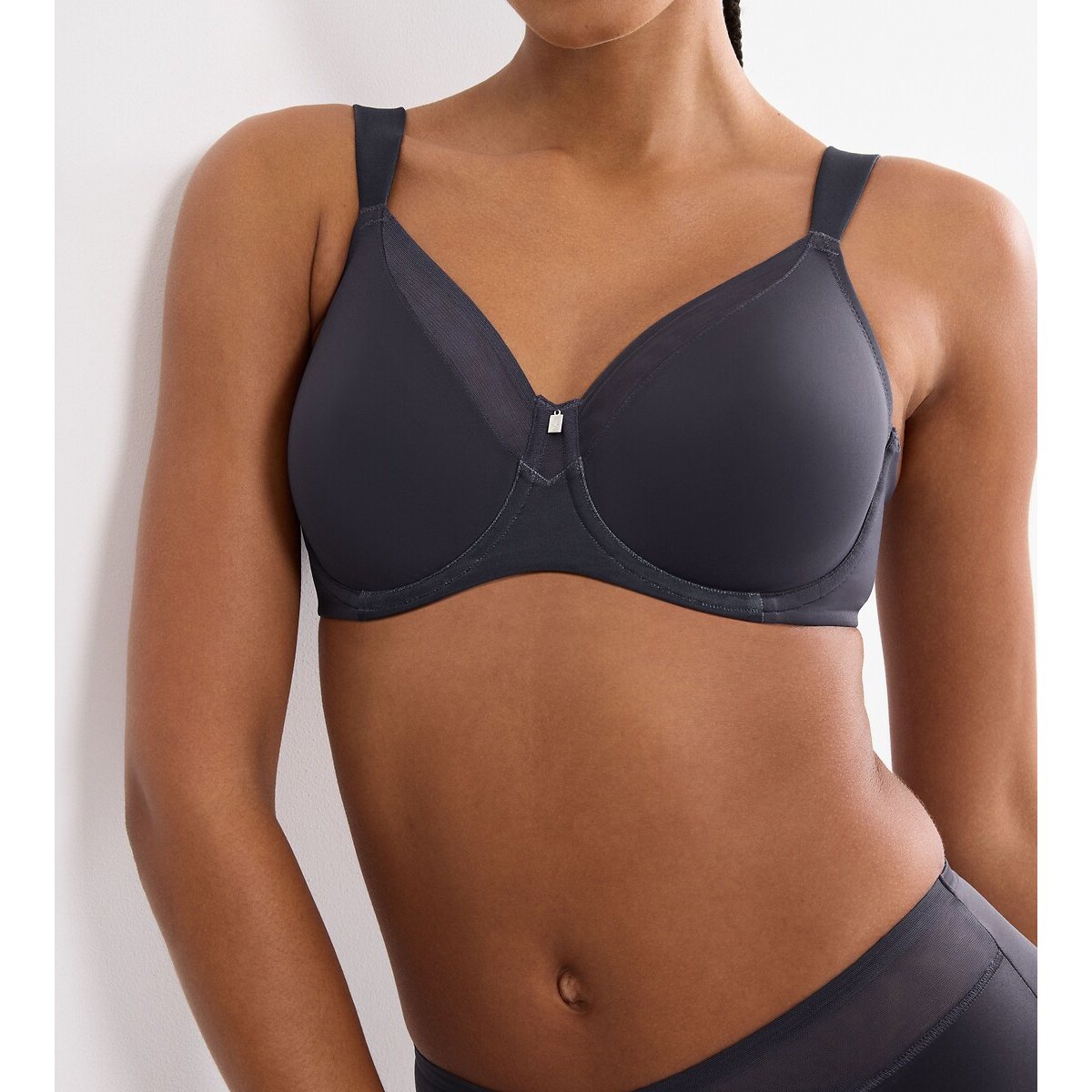 Soutien-gorge emboitant True Shape Sensation gris, TRIUMPH
