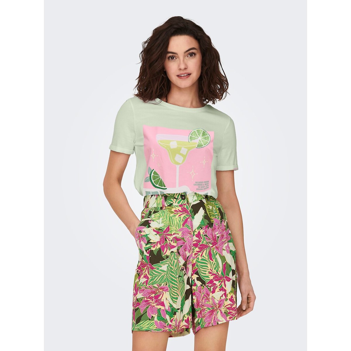 T-shirt fantasia con maniche corte verde pallido, ONLY