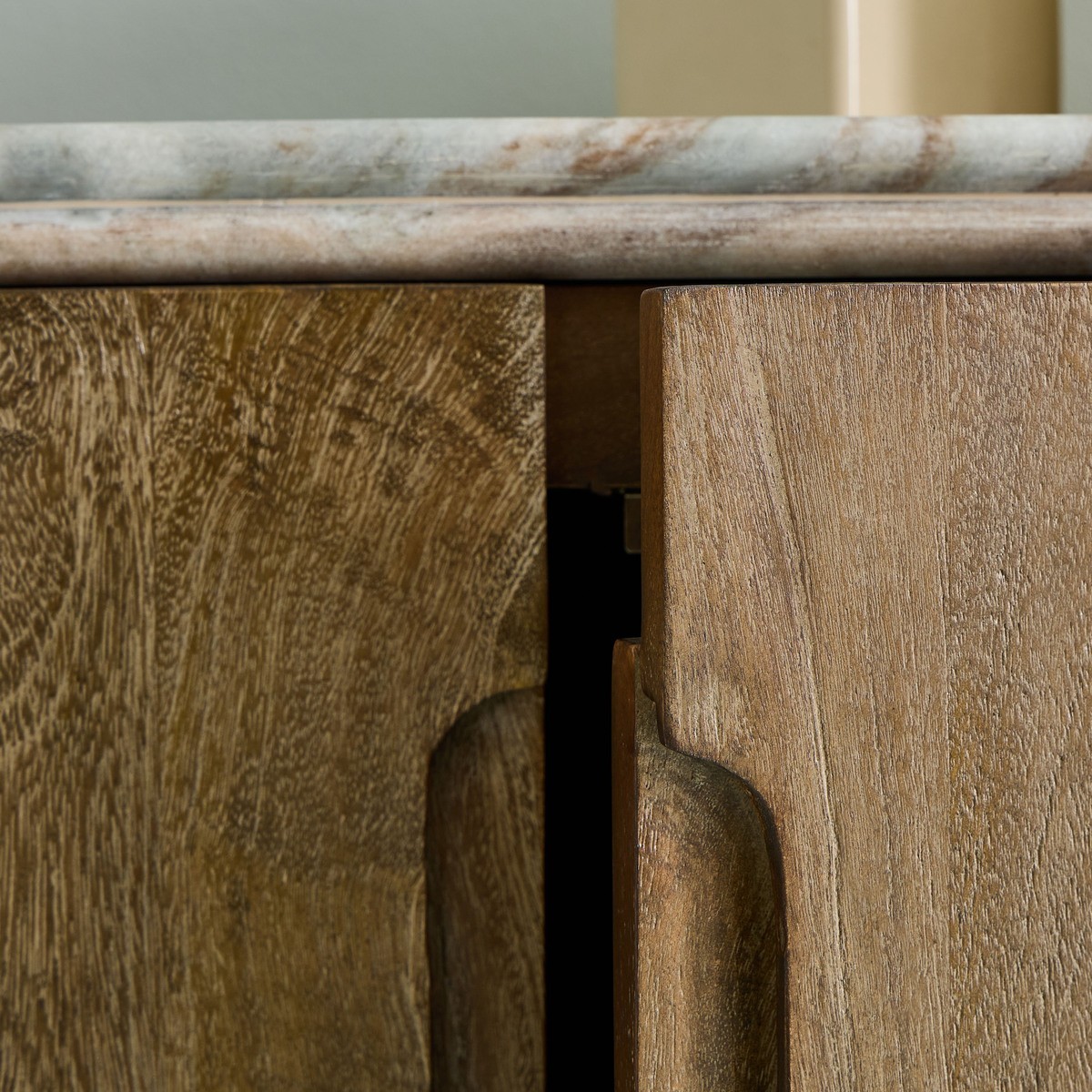 Buffet en bois massif et marbre BUREN beige, SIGNATURE