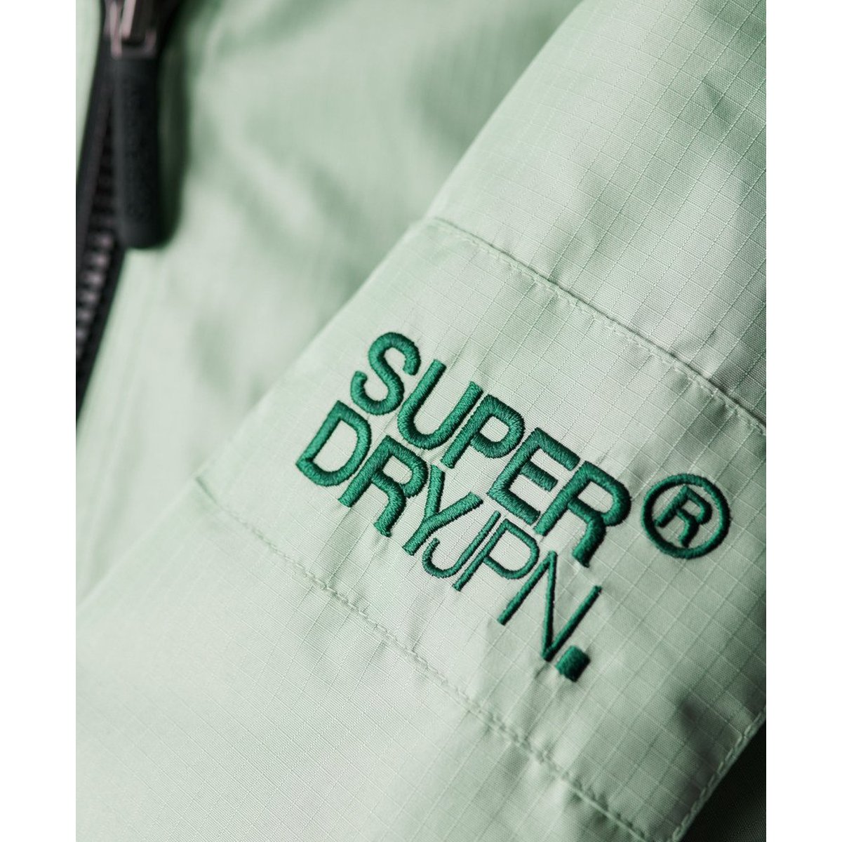 Veste à capuche Mountain Windbreaker vert d'eau, SUPERDRY