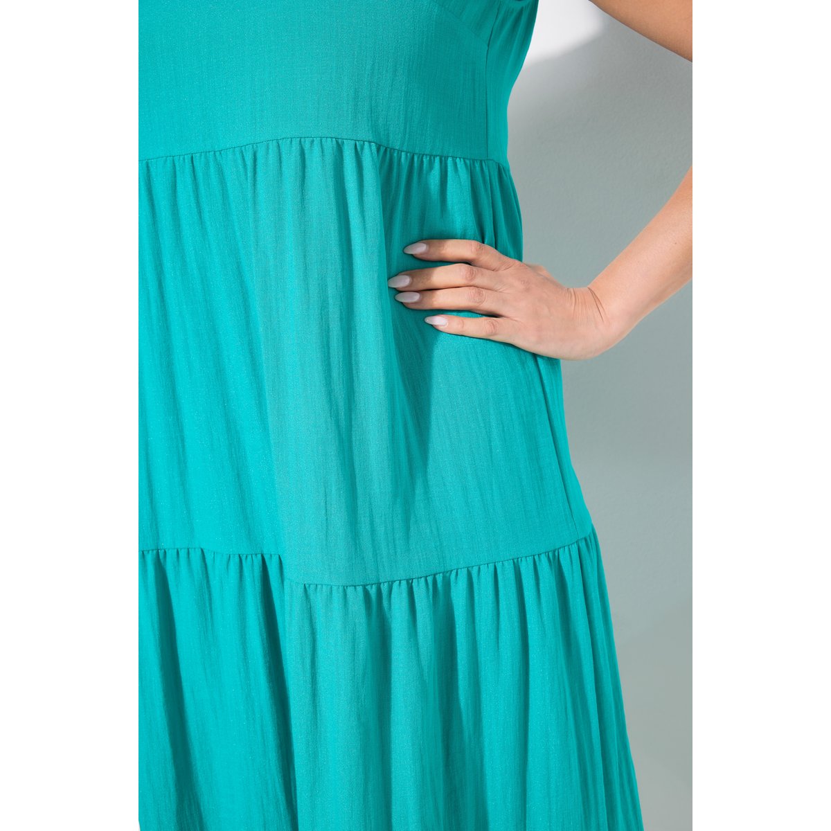Robe maxi sans manches. Plusieurs niveaux bleu turquoise, ULLA POPKEN