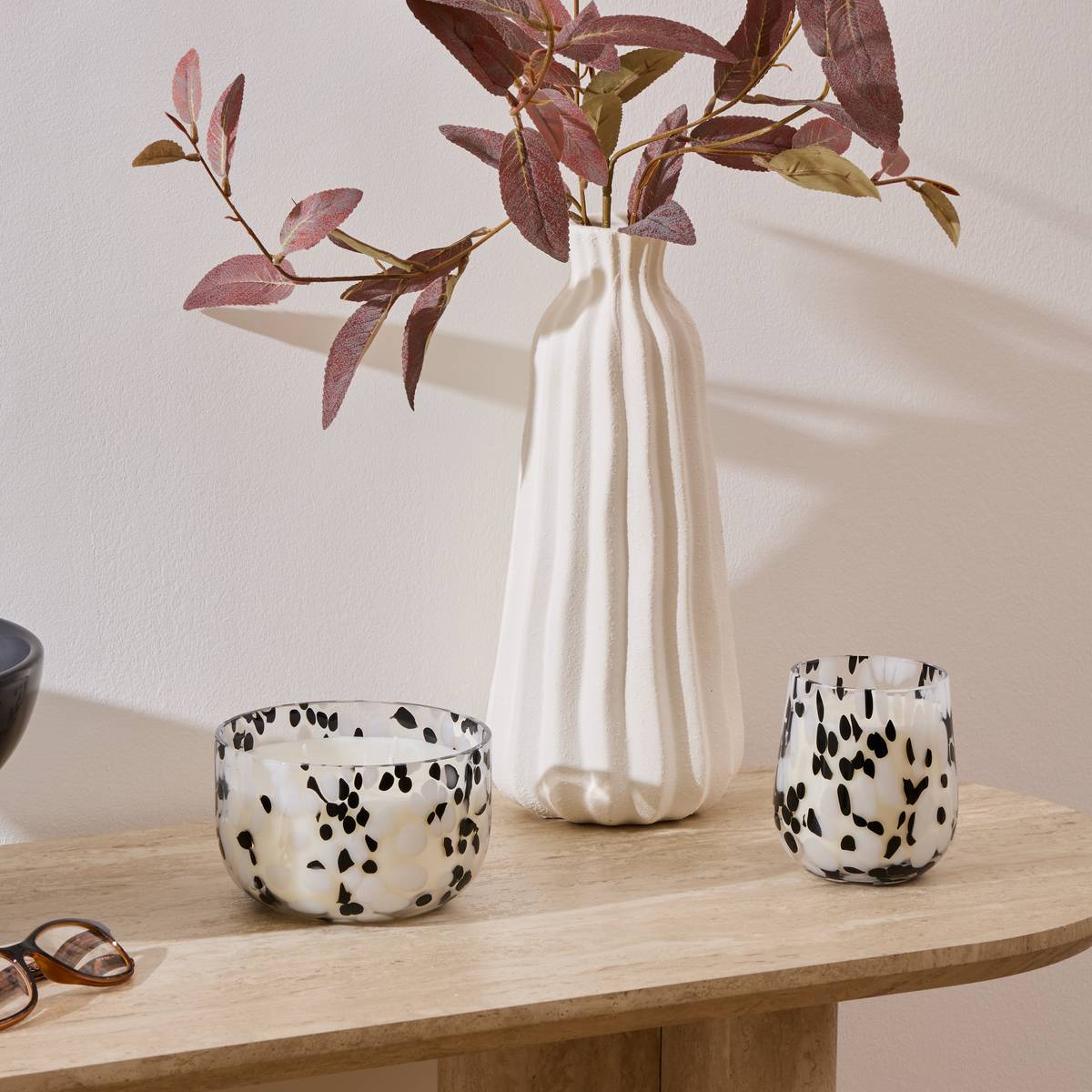 Bougie parfumée pot en verre MANCHA noir et blanc, ATMOSPHERA