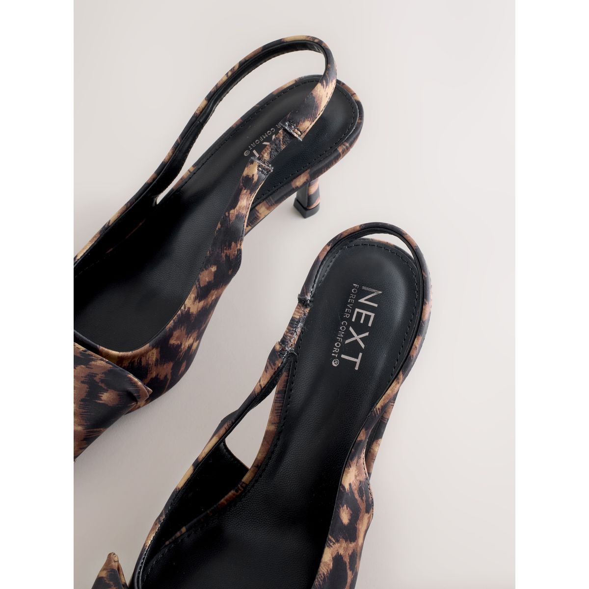 Chaussures à nœud forever comfort® satin léopard, NEXT