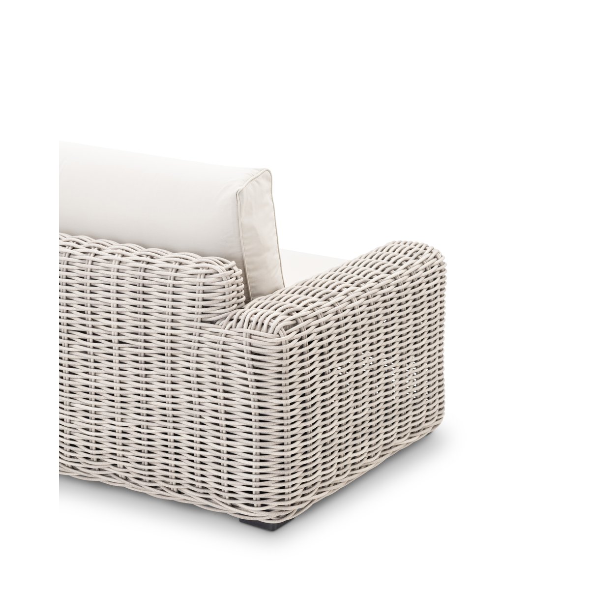 Fauteuil rotin, TAHITI gris, coussin beige, DEFORA HOME