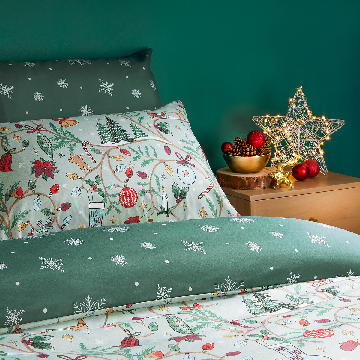 Duvet Day Noelle Soft Touch Reversible Duvet Cover and Pillowcase Set green, DUVET DAY