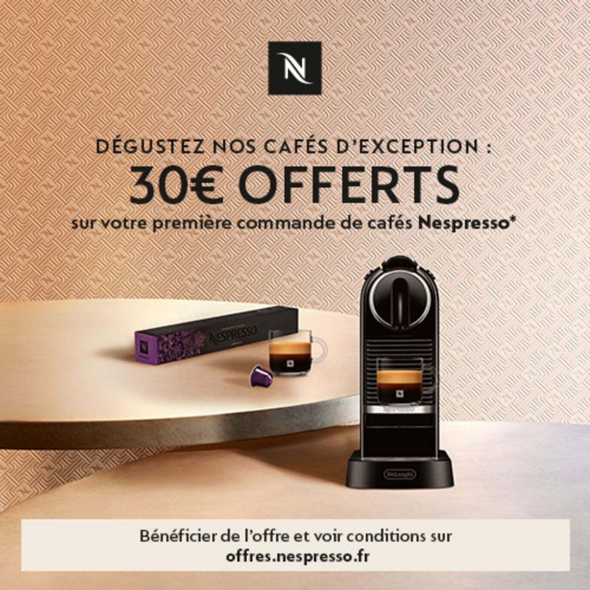 Nespresso Citiz blanc EN167.W couleur unique, DELONGHI