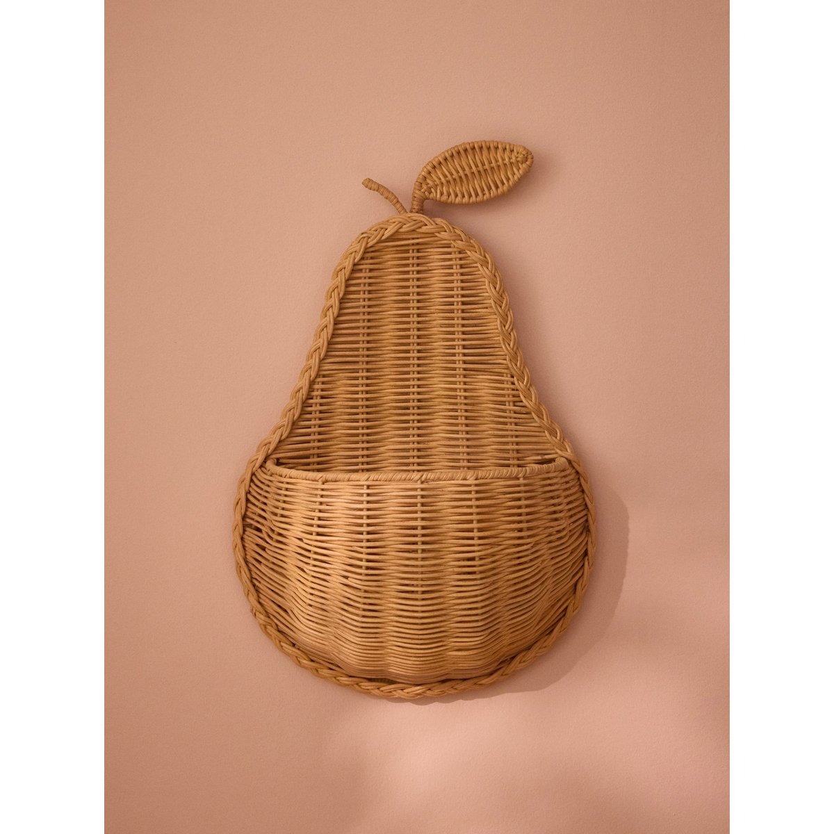 Panier en rotin forme poire bois naturel, CYRILLUS