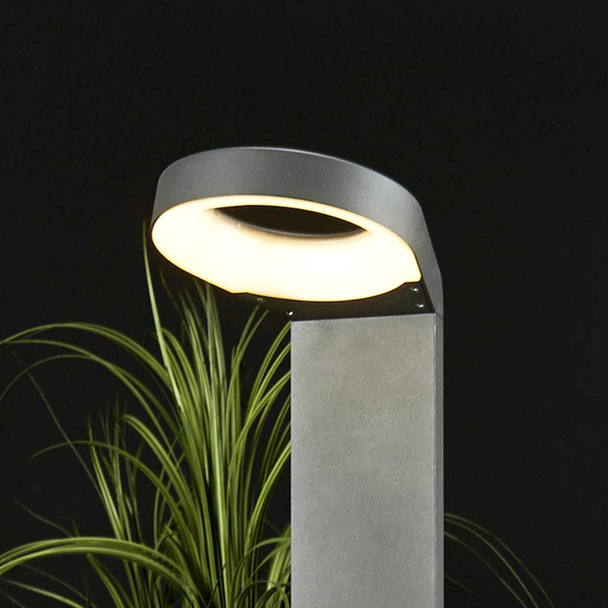 Luminaire extérieur en aluminium moderneLED anthracite, LUCANDE