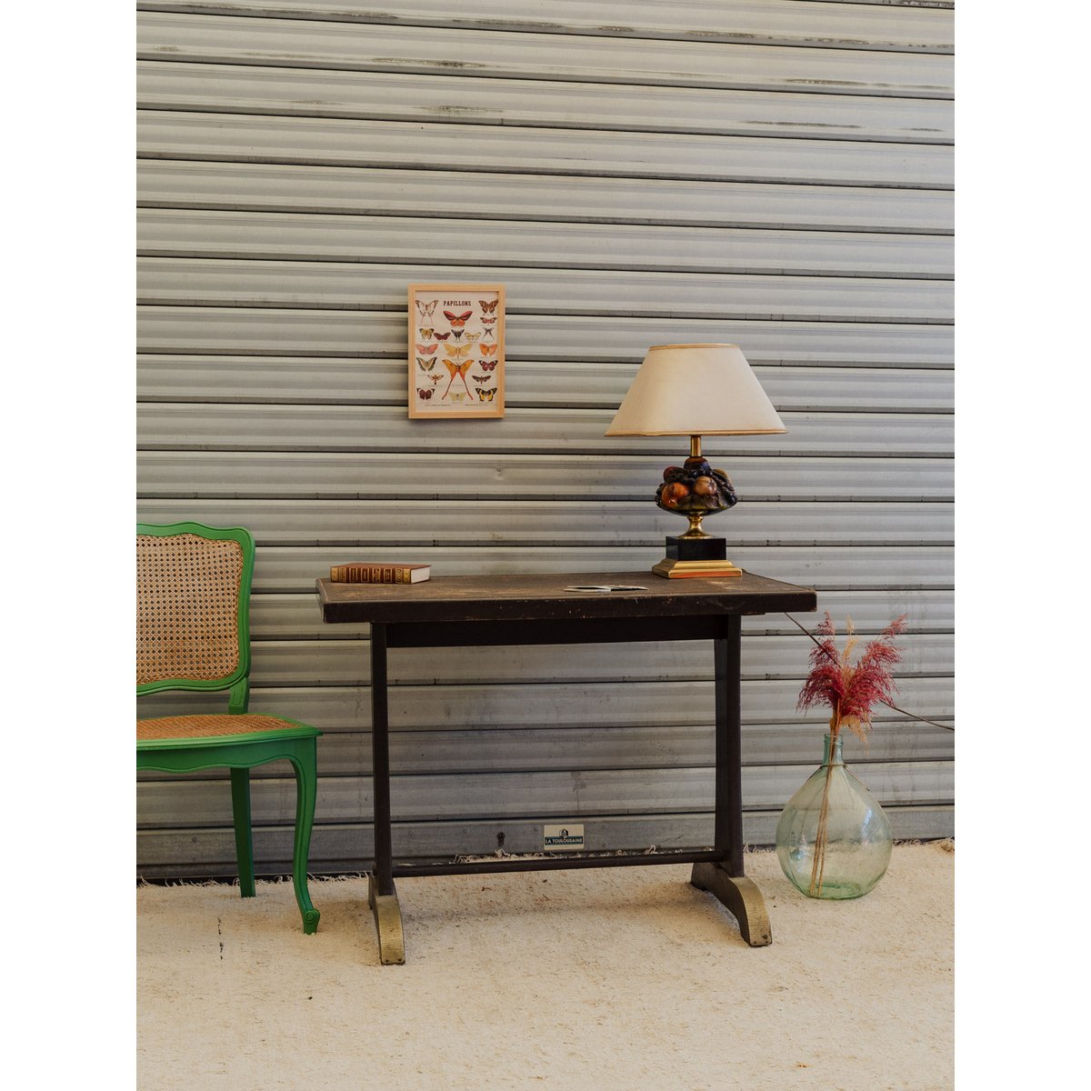 Table à manger en bois Romy N°1576 - Bon état bois foncé, DEBONGOUT
