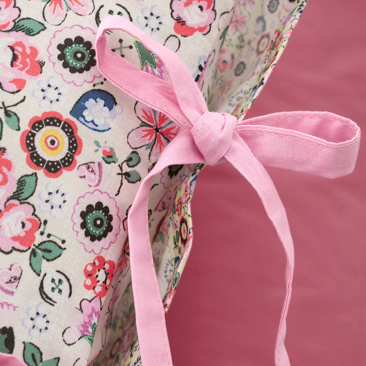 Pearly Queen Ditsy Reversible Cotton Duvet Cover And Pillowcase Set pink, CATH KIDSTON