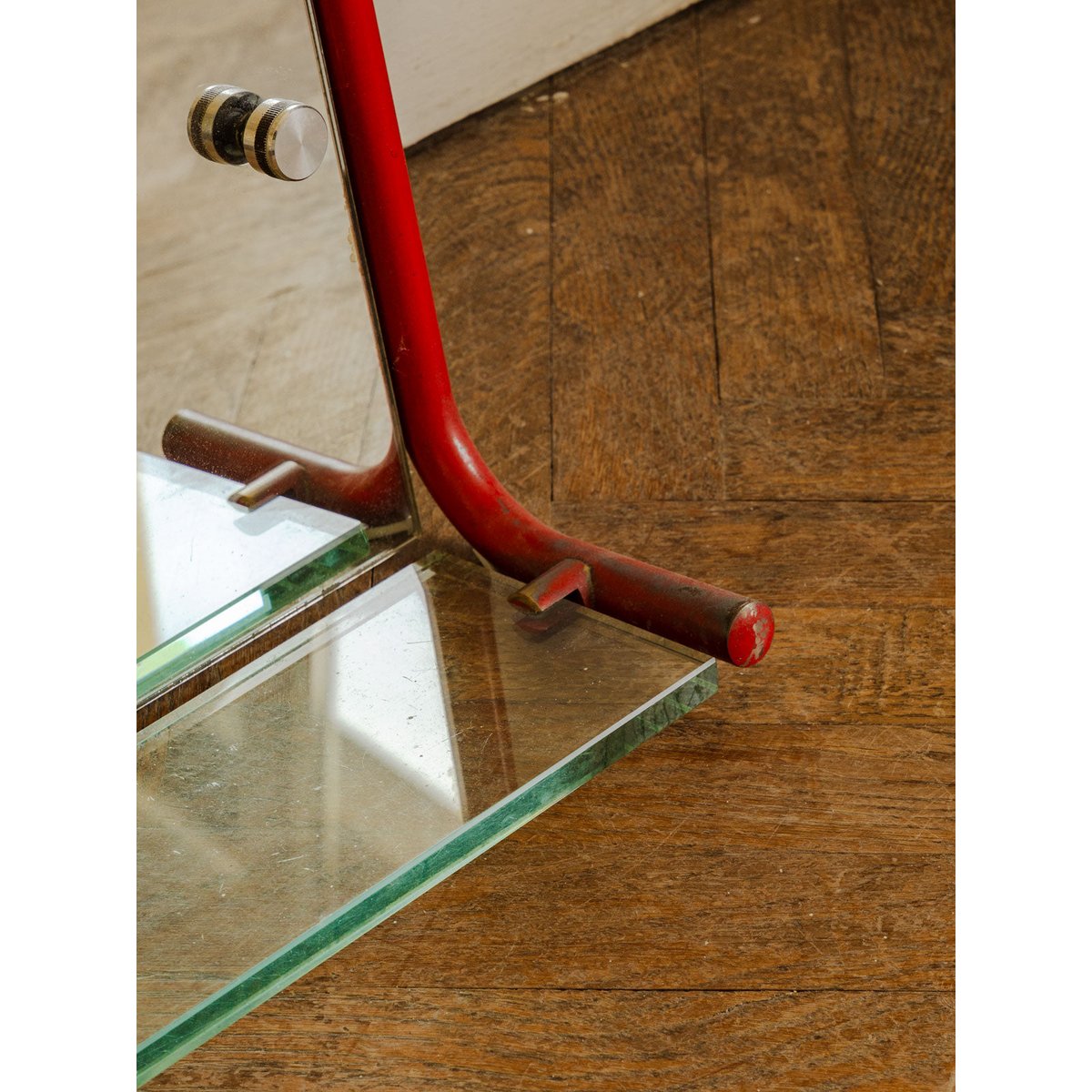 Miroir en métal rouge Igor N°1185 - Bon état rouge, DEBONGOUT