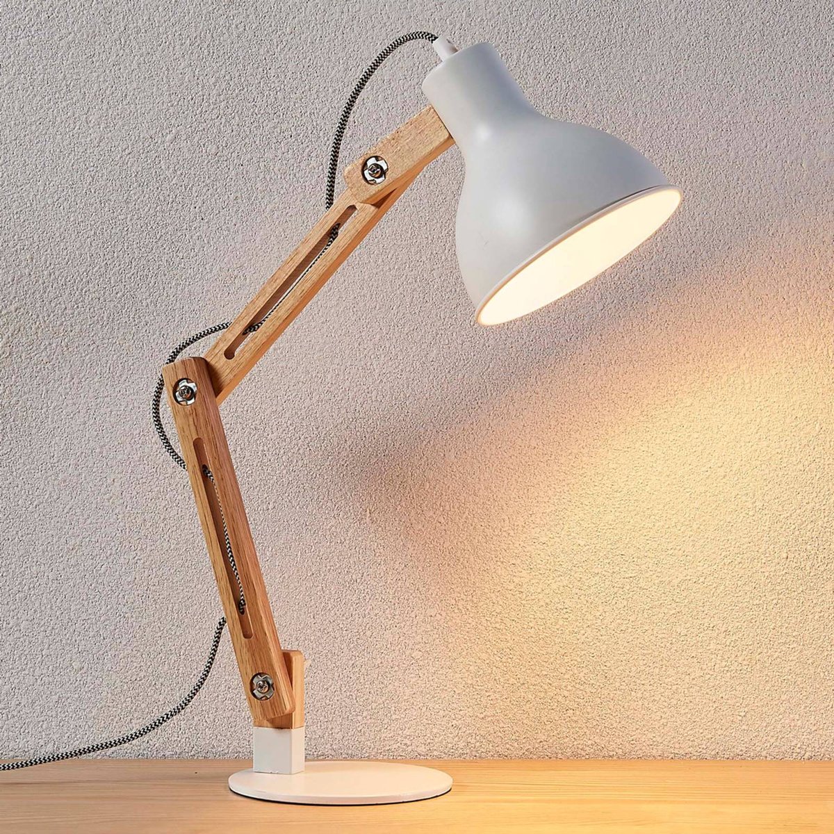 Lampe à poser en bois moderne, Shivanja blanc, frêne, LINDBY
