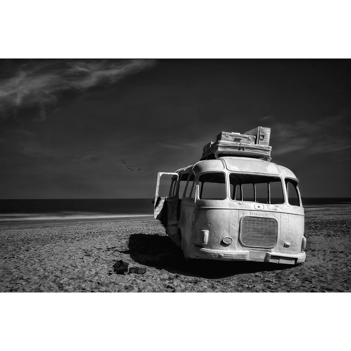 Tableau beached bus tableau alu dibond, HEXOA