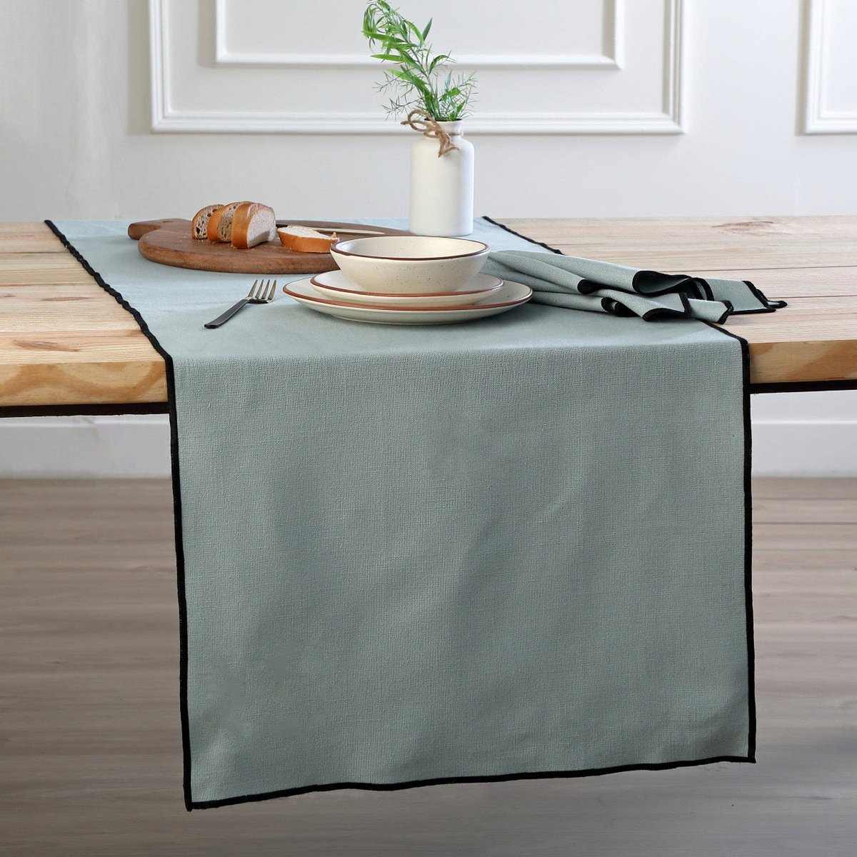 Lot de 4 serviettes de table toile de coton JULES vert céladon / noir, FEBRONIE